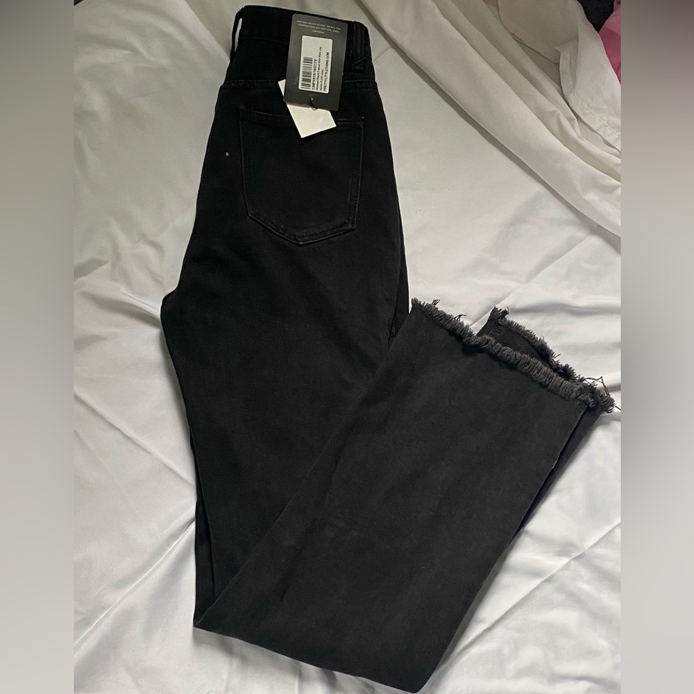 Black Baggy PLT jeans!